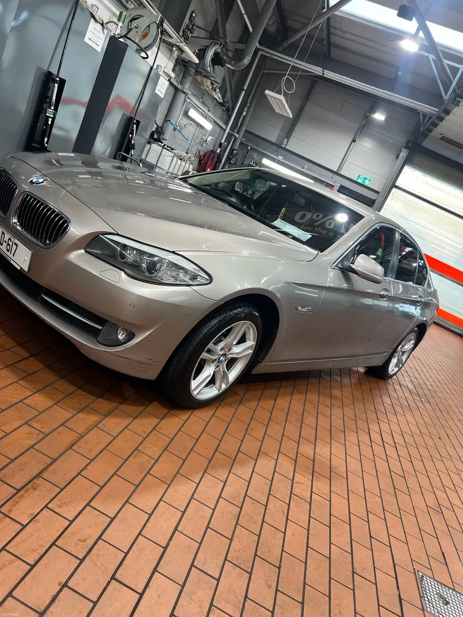 Bmw 520 f10 - Image 2