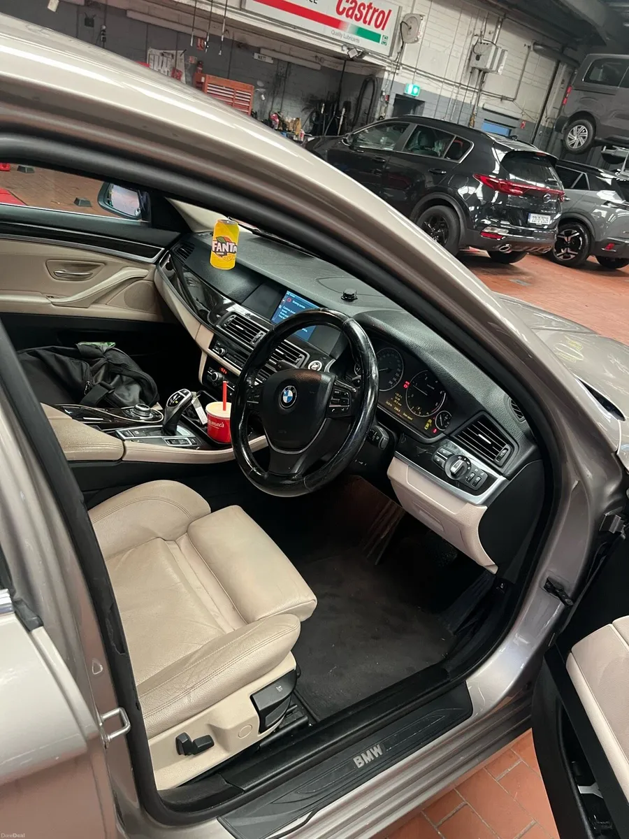 Bmw 520 f10 - Image 6