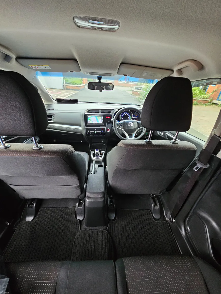 Honda Fit 2014 - Image 6