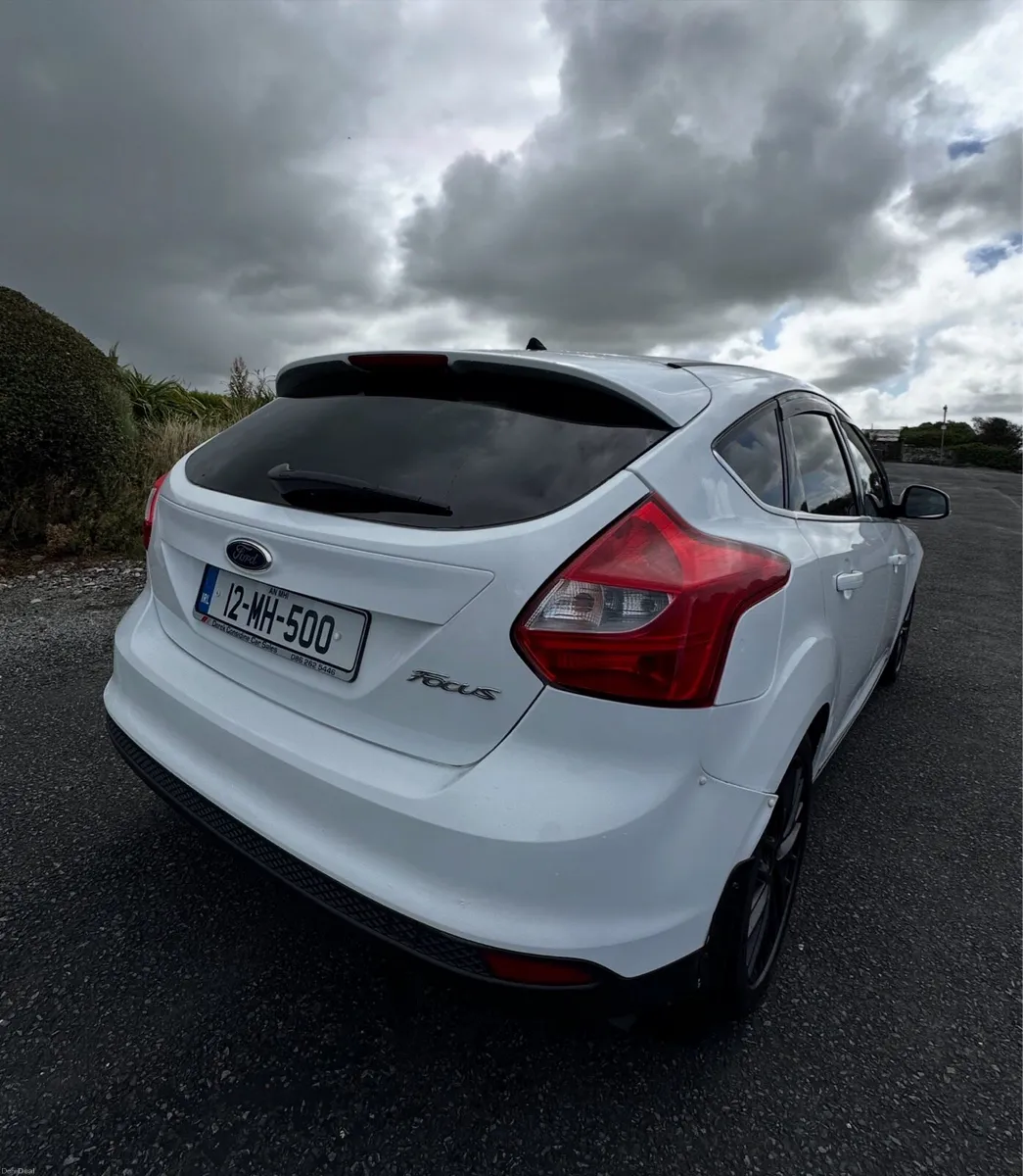 Ford focus - Image 5