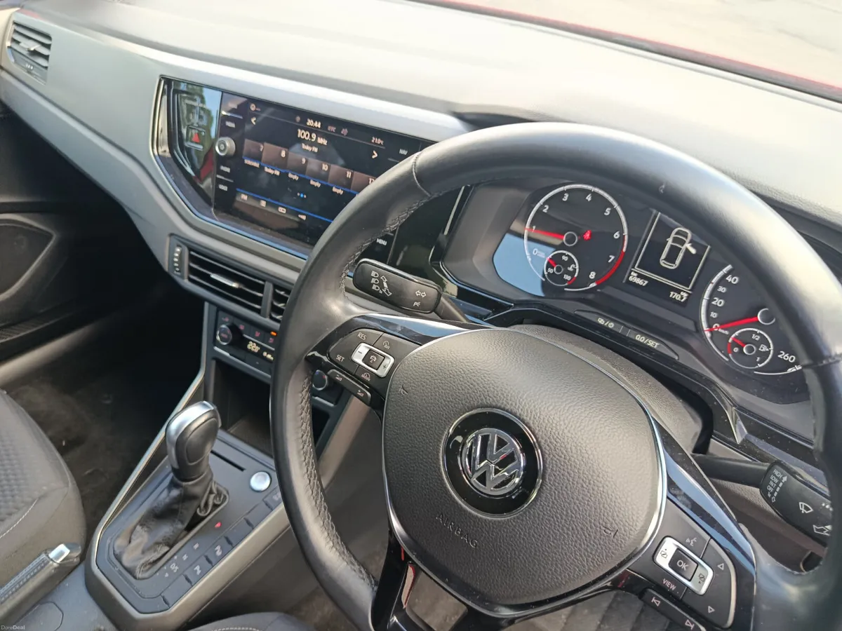 Volkswagen Polo 2019 automatic - Image 4