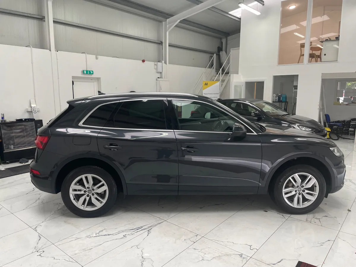 2019 Audi Q5 Quattro 2.0  Tdi  Auto - Image 2