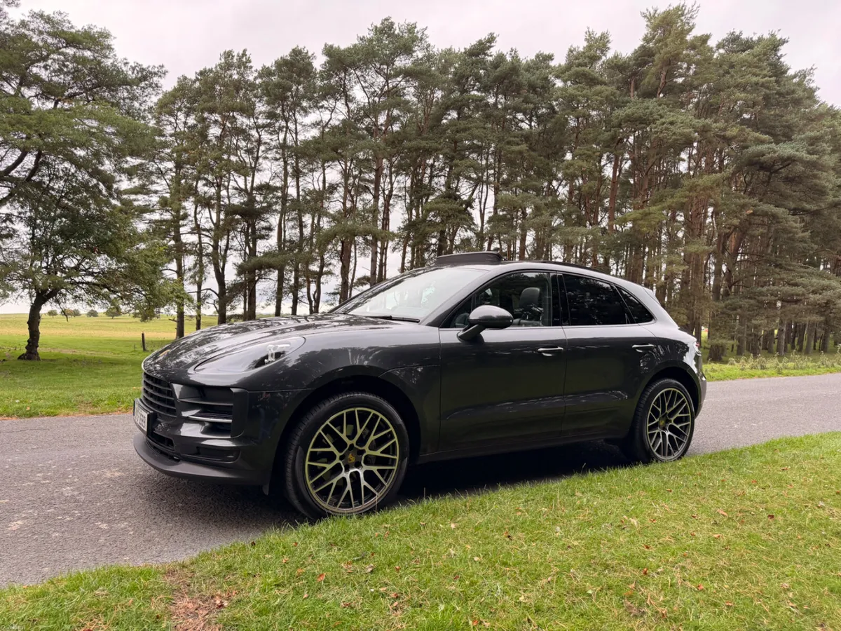 Porsche Macan 2021 Low Km - Image 3