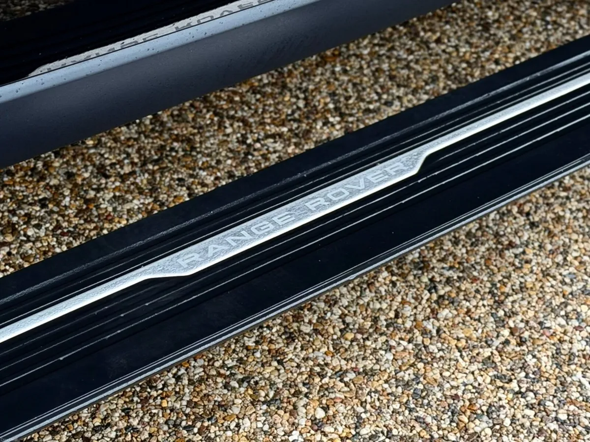 Land Rover Range Rover Autobiography PHEV low km - Image 4