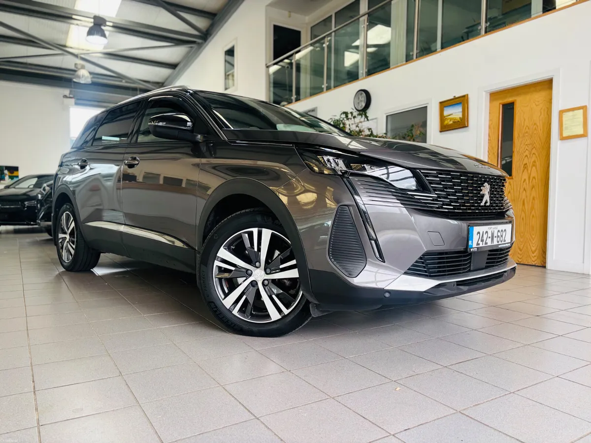 Peugeot 5008 2024 Allure Automatic - Image 1
