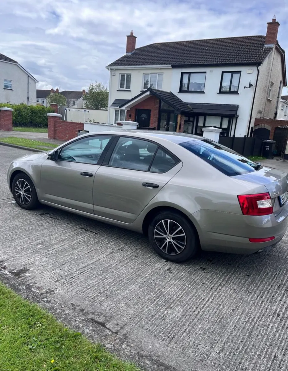 Skoda Octavia 2015, 1.2 Petrol, NEW NCT 07/2027 - Image 4