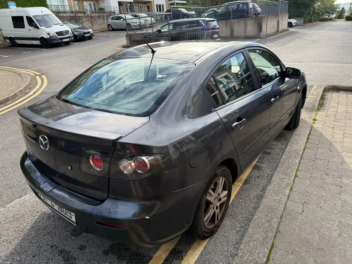 Mazda 3 - Image 5
