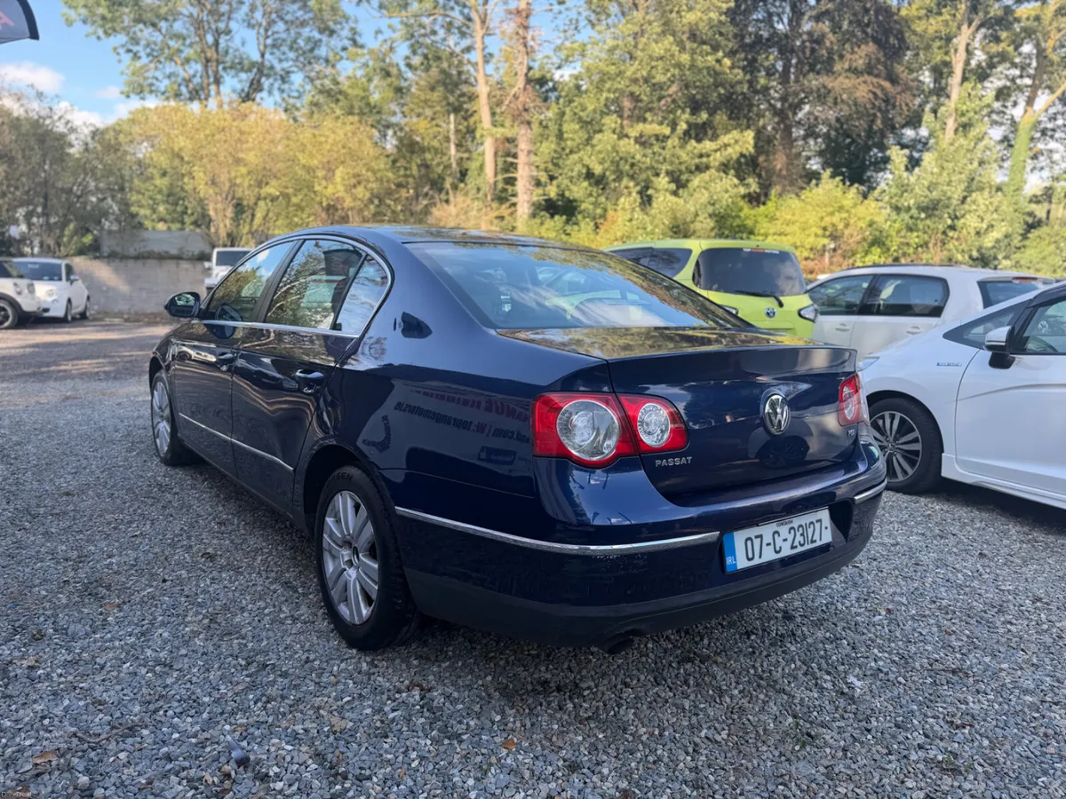 Volkswagen Passat 2007 - Image 4
