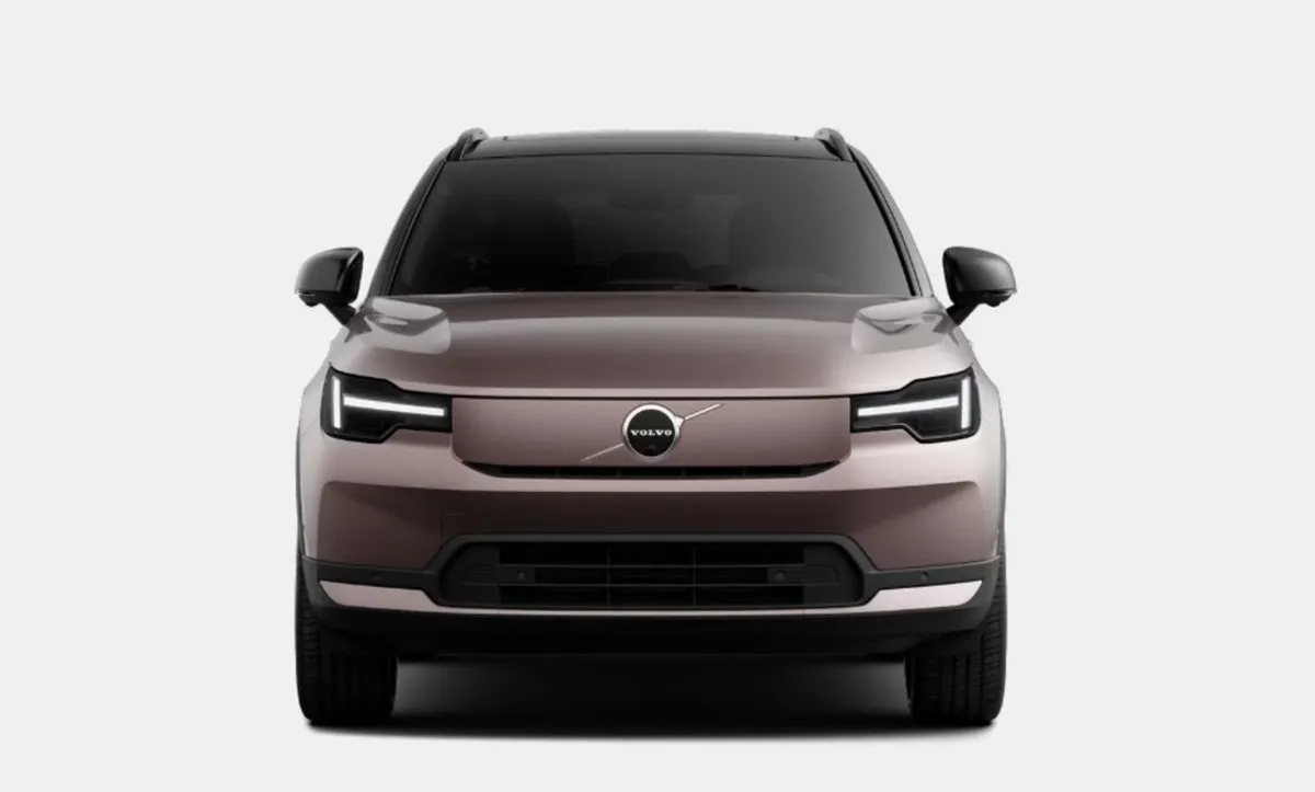 Volvo EX40 ULTRA LONG RANGE *NEW MODEL* € PER WEEK - Image 4