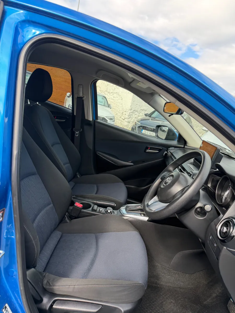 Mazda Demio - Image 5