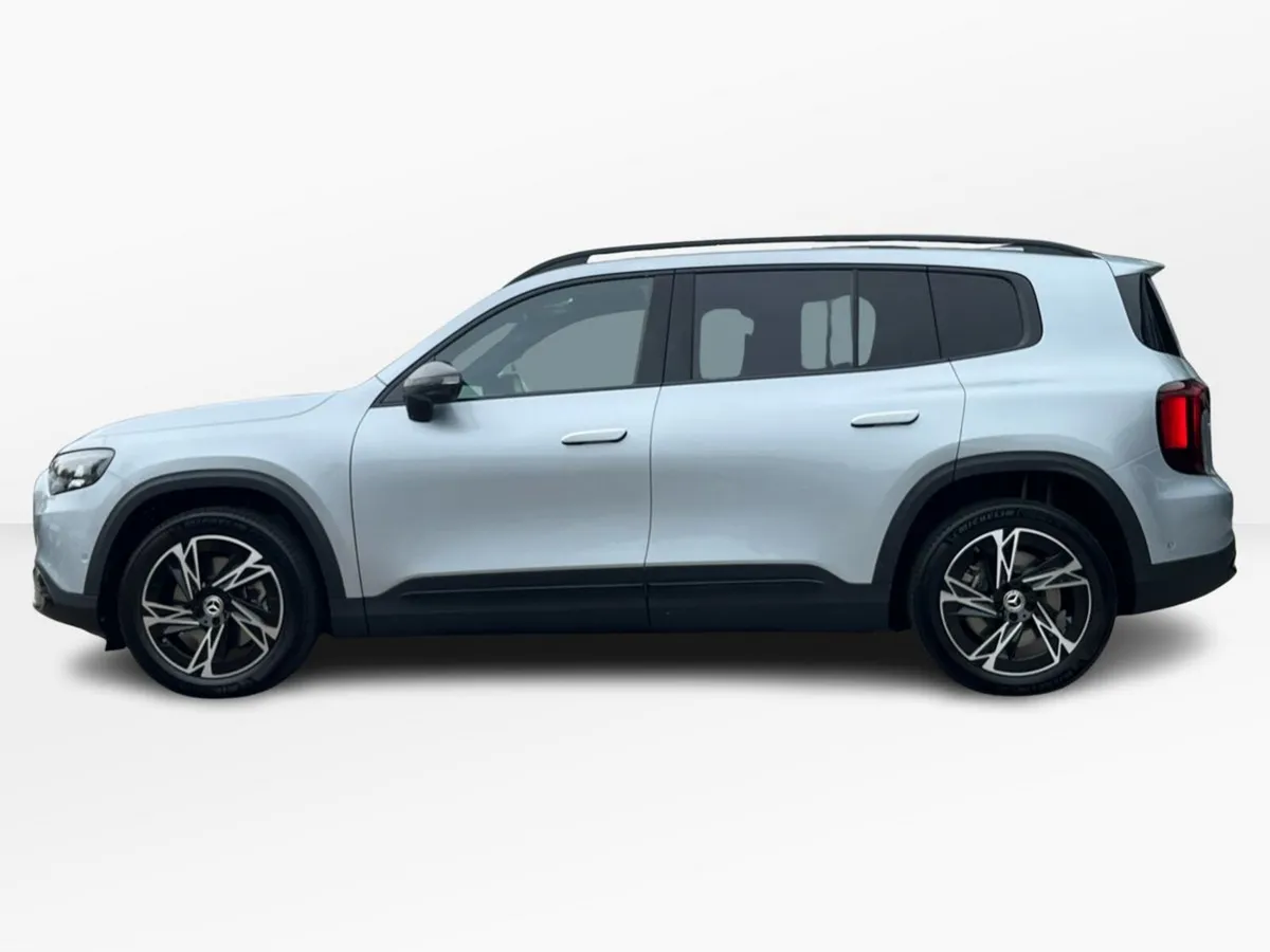 Mercedes-Benz GLB 250 Progressive Line Electric 7 - Image 5