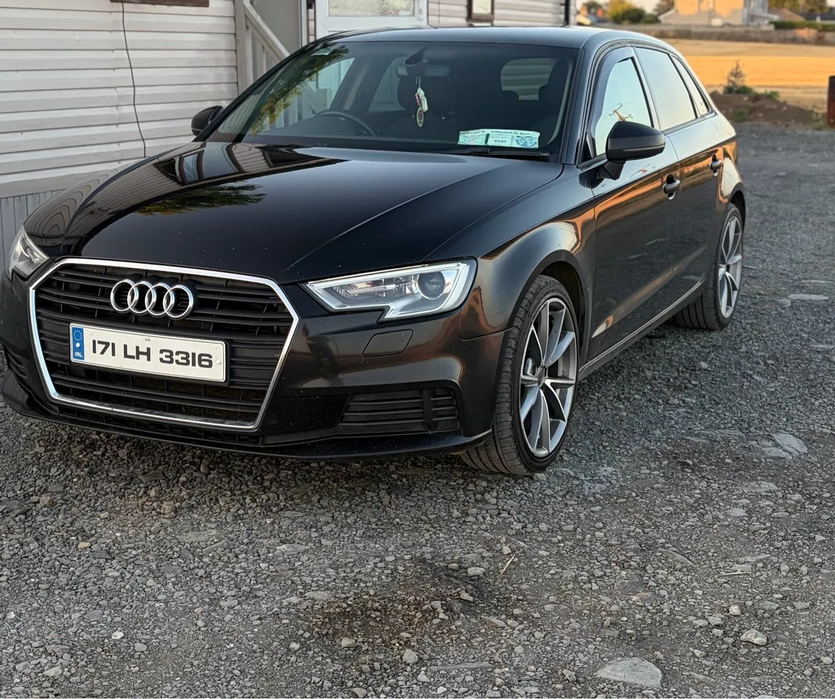 Audi A3 2017 1.6 TDI SE - Image 3