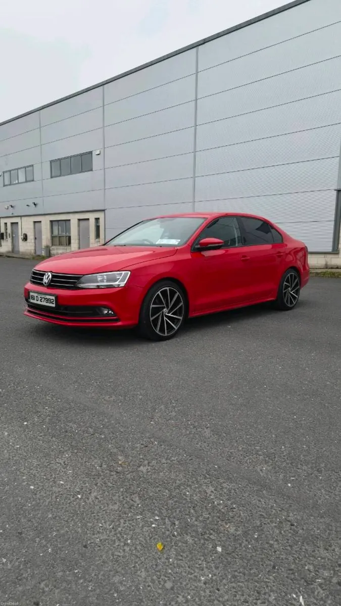 Volkswagen Jetta DSG - Image 4
