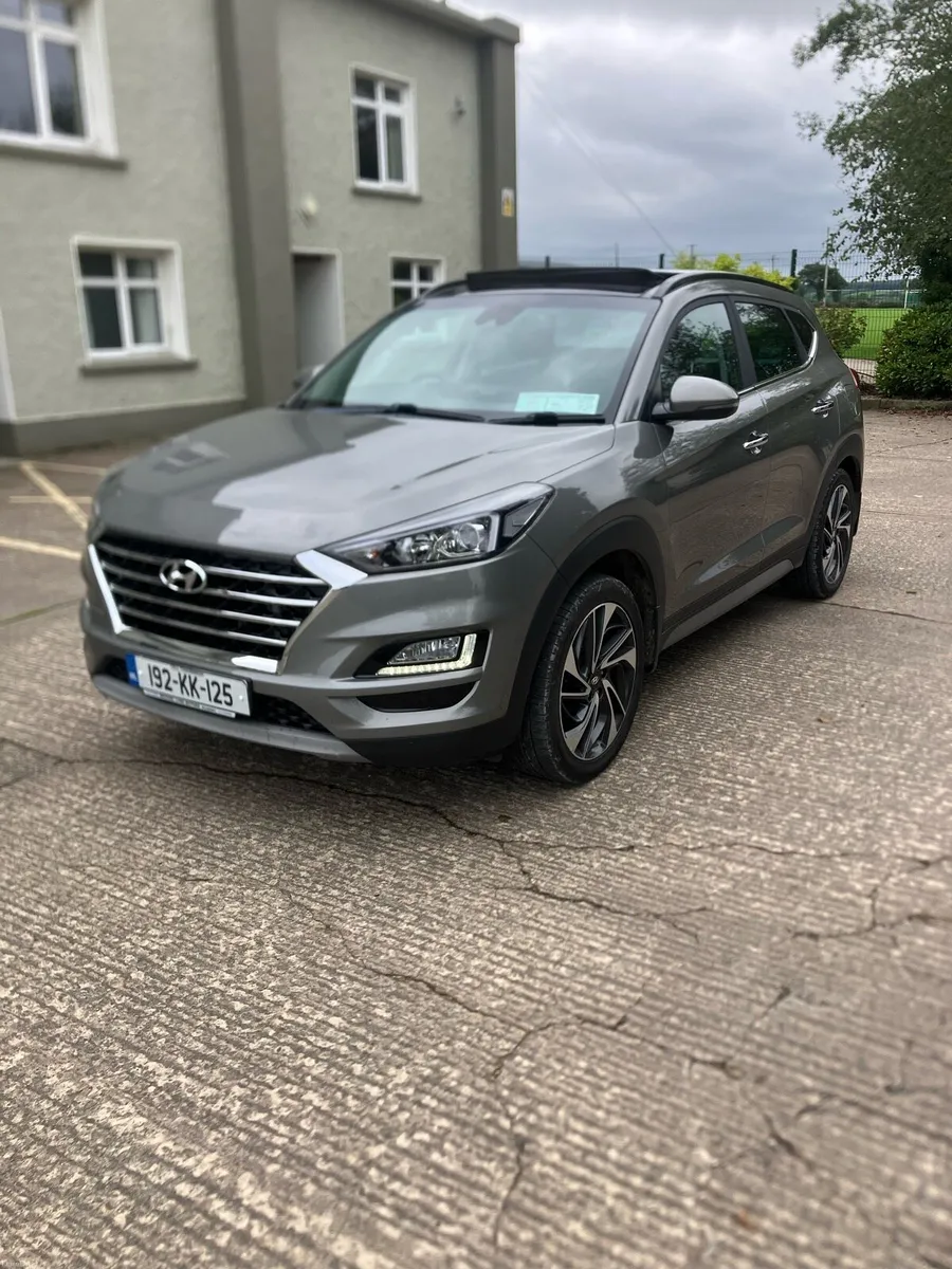 Car - Image 4
