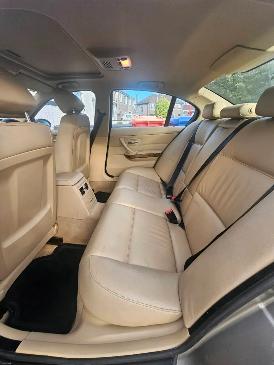 2007 BMW 318 automatic, low mileage - Image 6