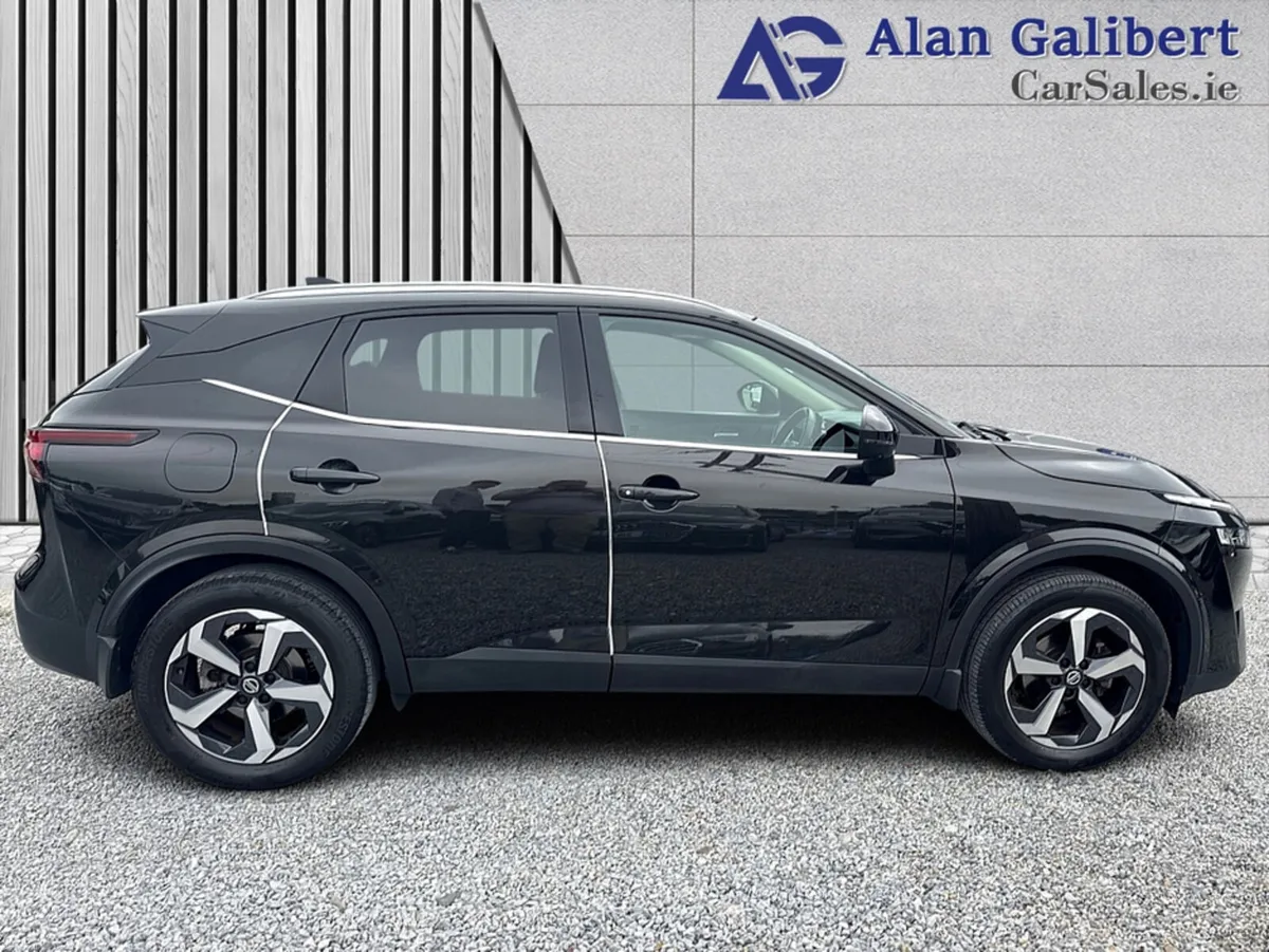 Nissan Qashqai 1.3 HYB SV PREMIUM - Image 3