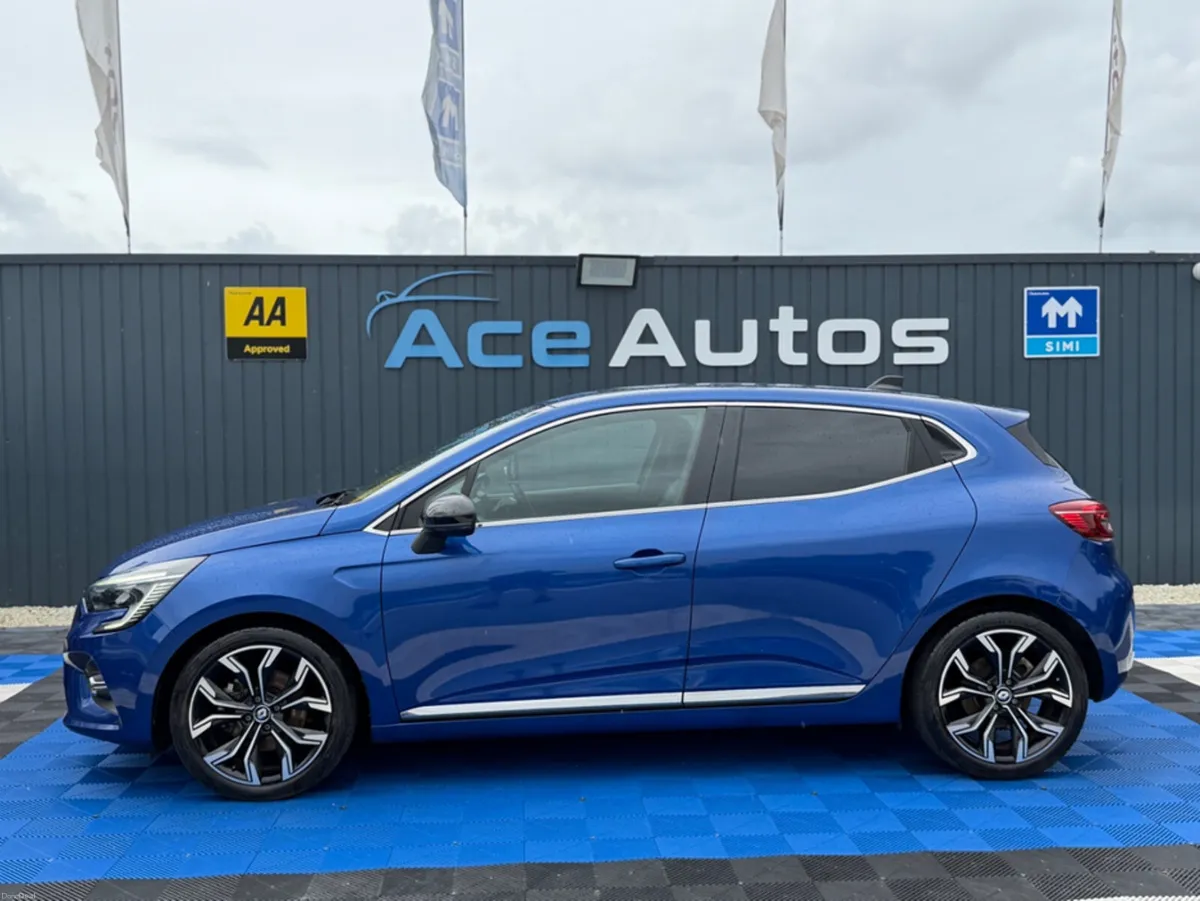 Renault Clio INTENSE - 1.6 PETROL HYBRID - AUTO - - Image 4