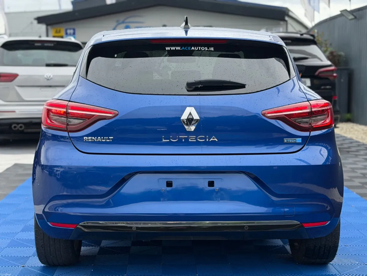 Renault Clio INTENSE - 1.6 PETROL HYBRID - AUTO - - Image 6