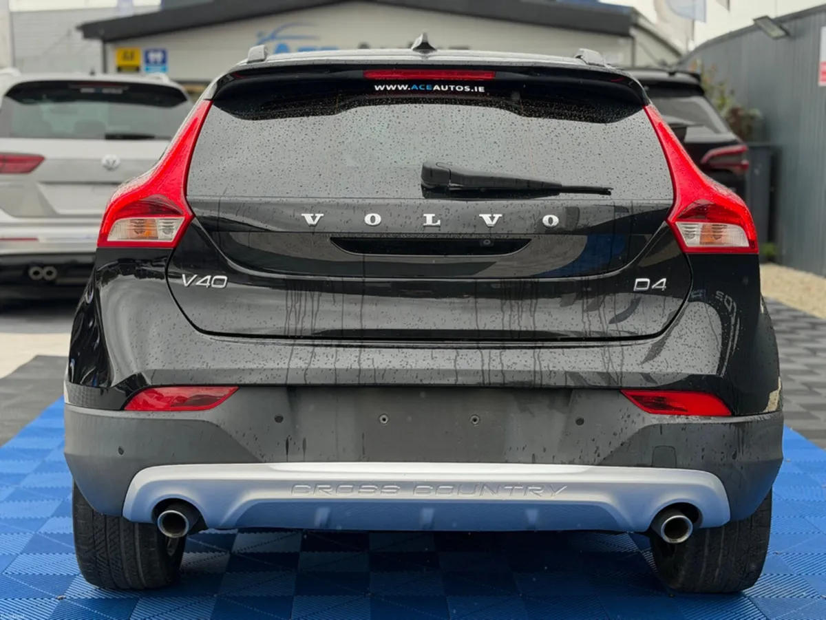 Volvo V40 2.0L DIESEL - AUTO - 12M WARRANTY - CAR: - Image 6