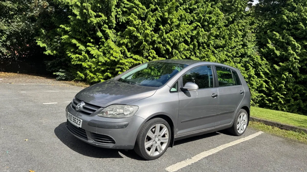 Volkswagen Golf 2006 - Image 1