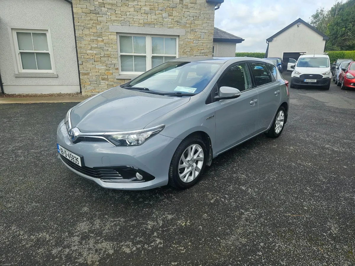 2018 Toyota Auris 1.8 ICON TECH HEV - Image 4