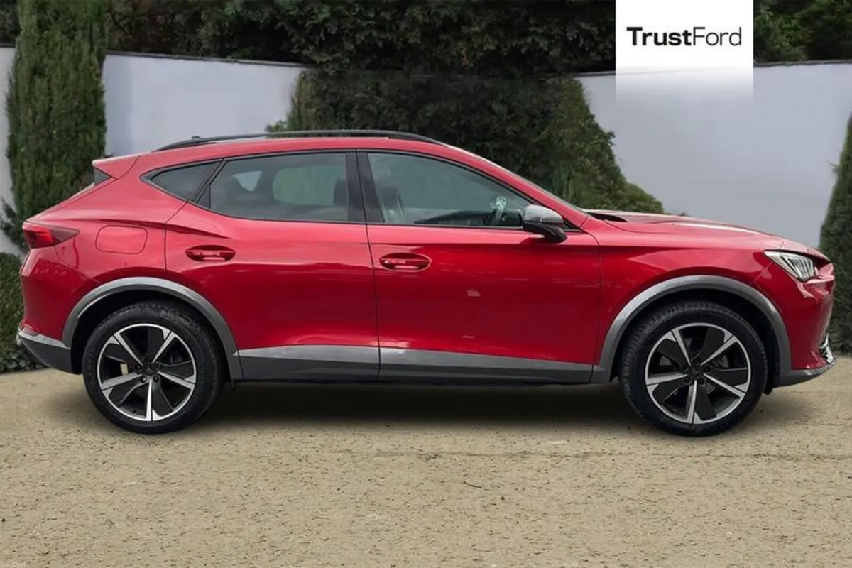 Cupra Formentor 1.4 eHybrid 204 V1 5dr DSG - Image 3