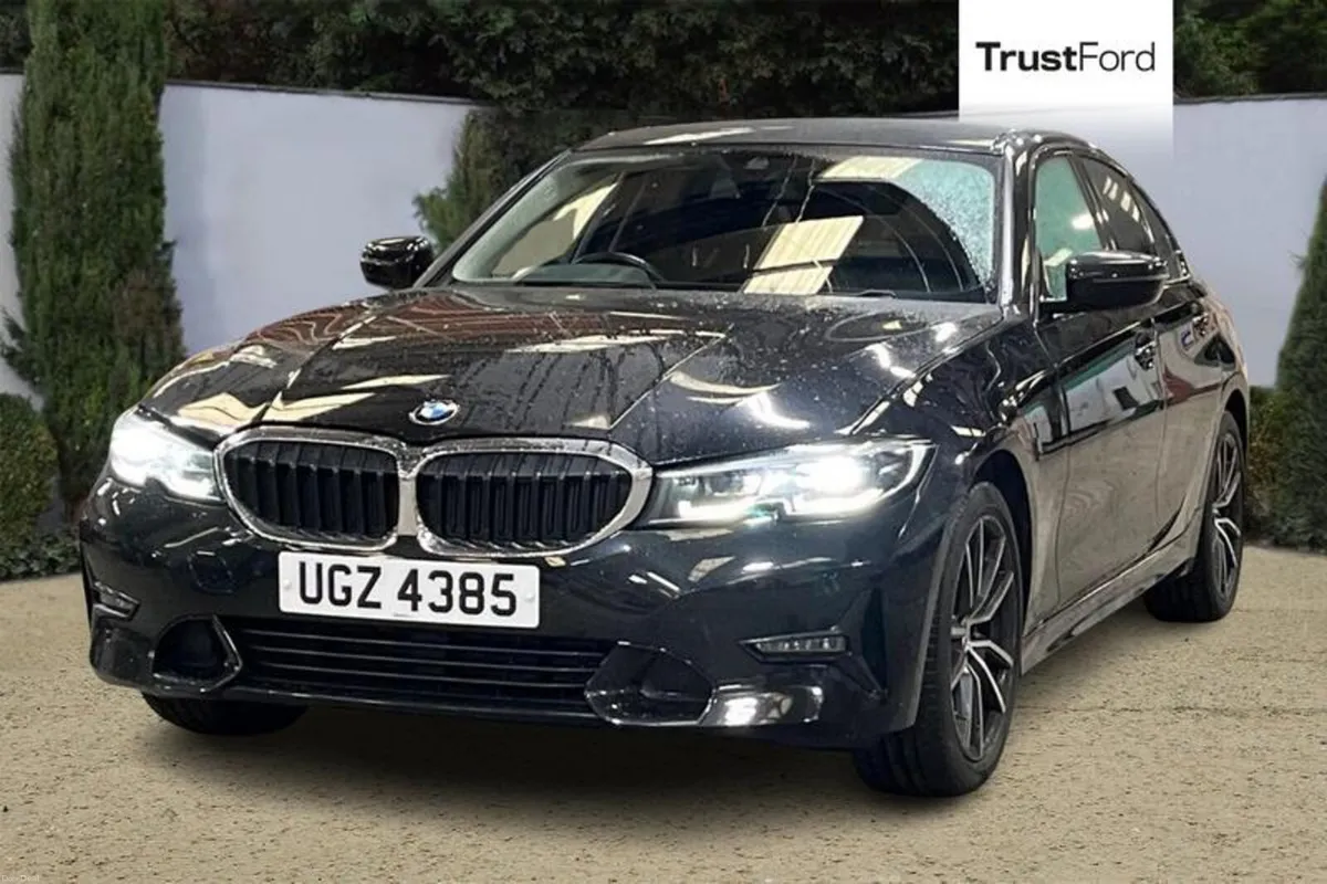 BMW 3-Series 318i Sport 4dr Step Auto- Parking Sen - Image 5