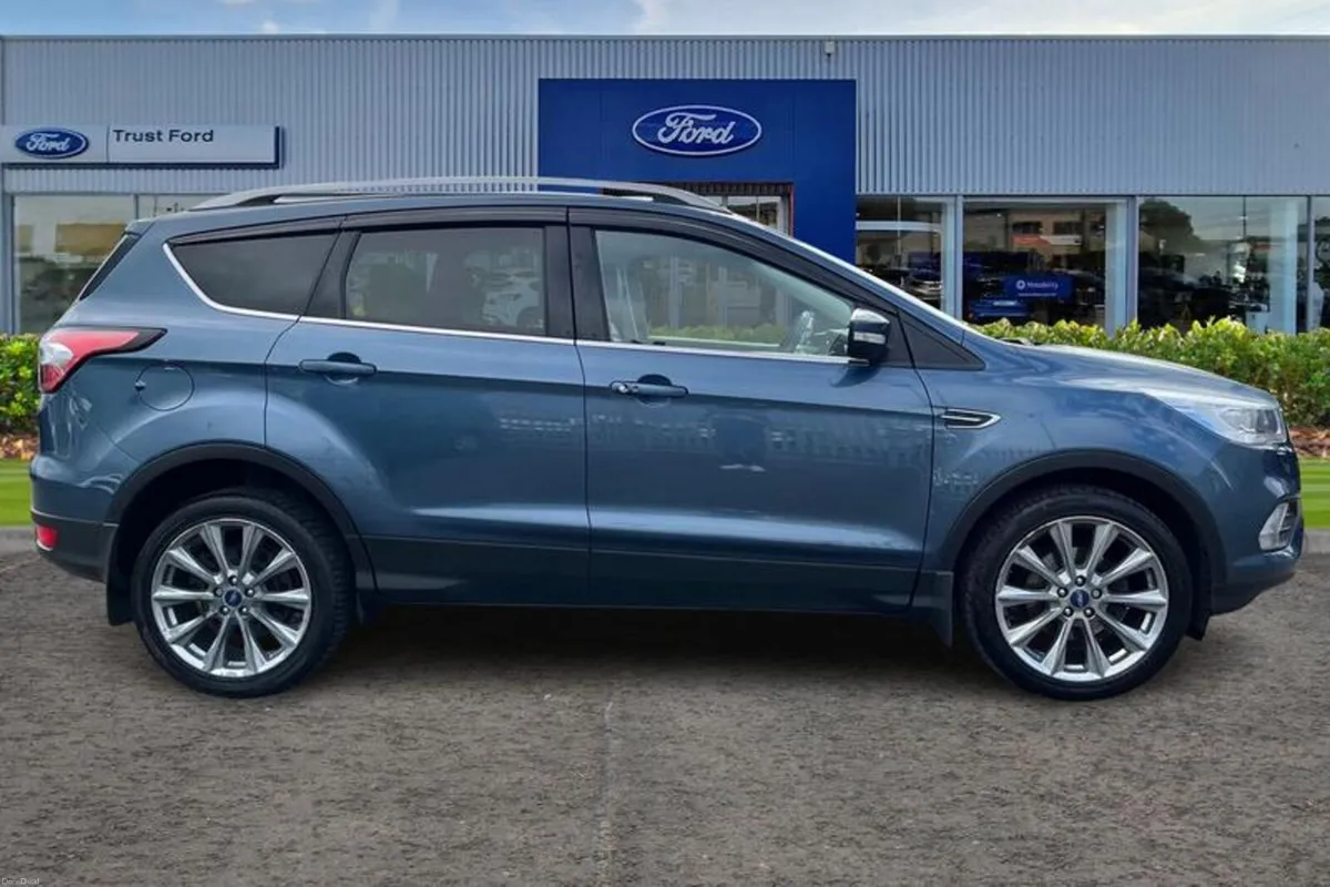 Ford Kuga 1.5 TDCi Titanium X Edition 5dr 2WD - MO - Image 3