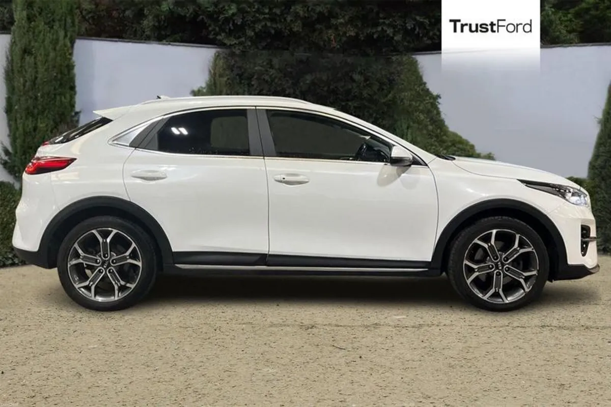 Kia XCeed 1.0T GDi ISG 3 5dr - Image 3