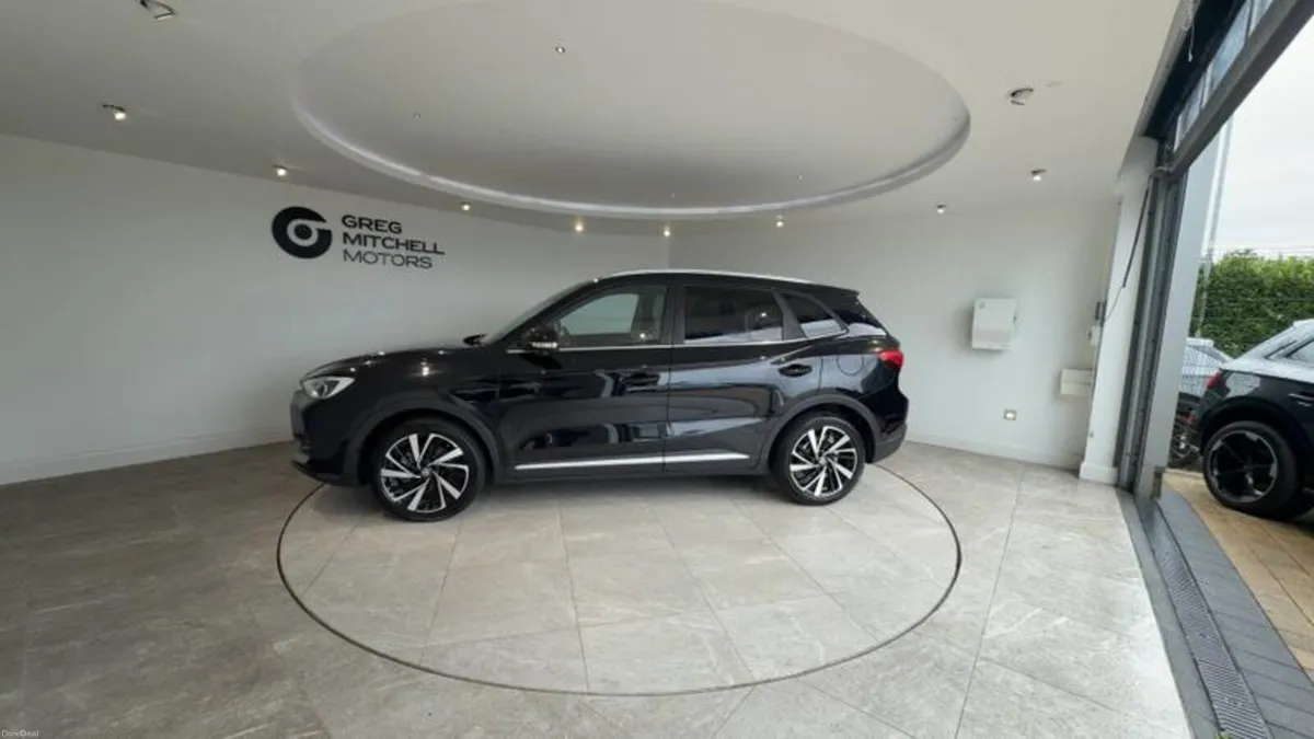 MG ZS 1.5 Hybrid+ Trophy 5dr Auto - Image 4