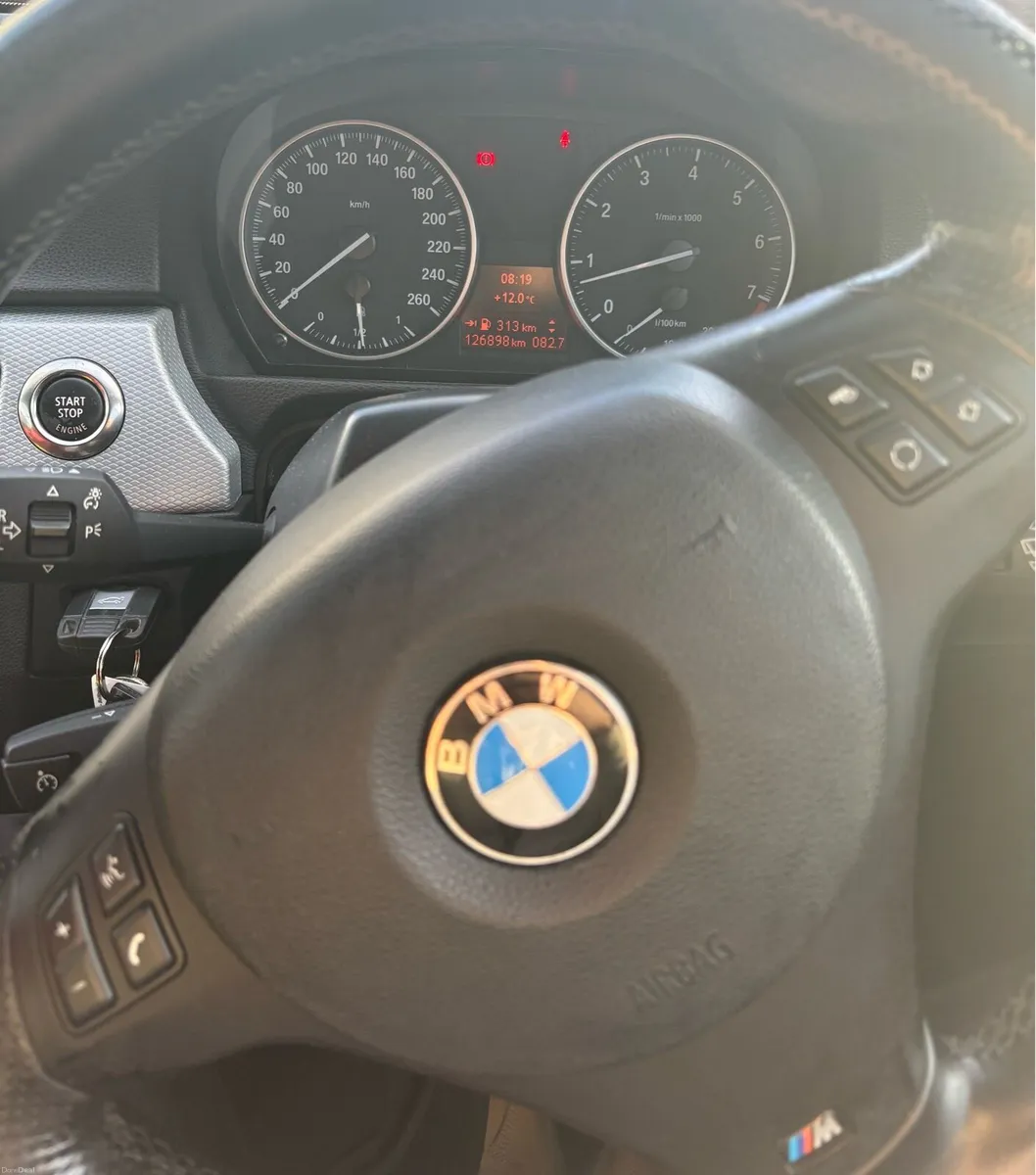 BMW 320i M Sport Convertible (E93) – Petrol 2.0 - Image 5