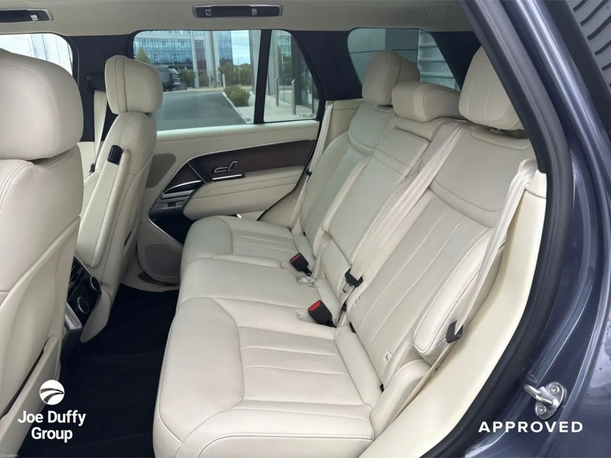 Land Rover Range Rover 3.0 I6 PHEV SE P460 - Image 5
