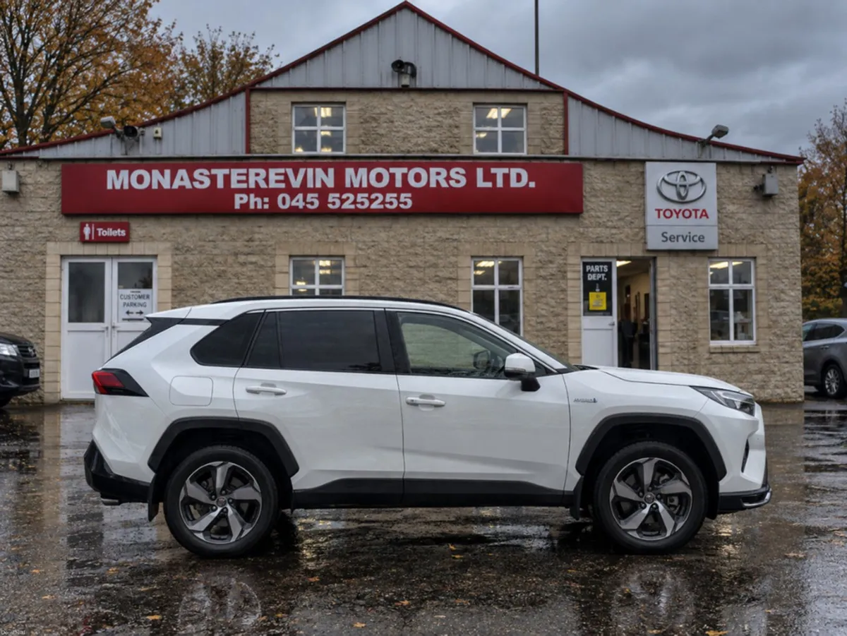 Toyota RAV4 *ORIGINAL IRISH CAR*  SOL PHEV 4DR AUT - Image 3
