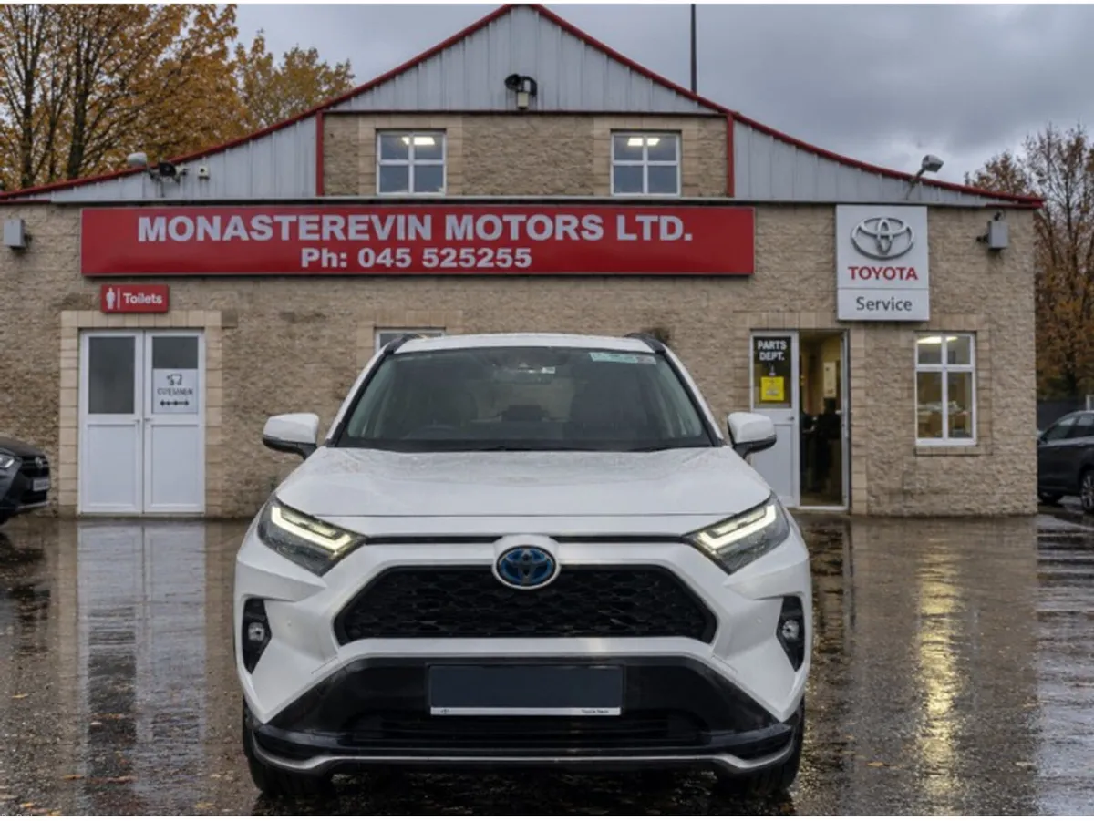 Toyota RAV4 *ORIGINAL IRISH CAR*  SOL PHEV 4DR AUT - Image 5