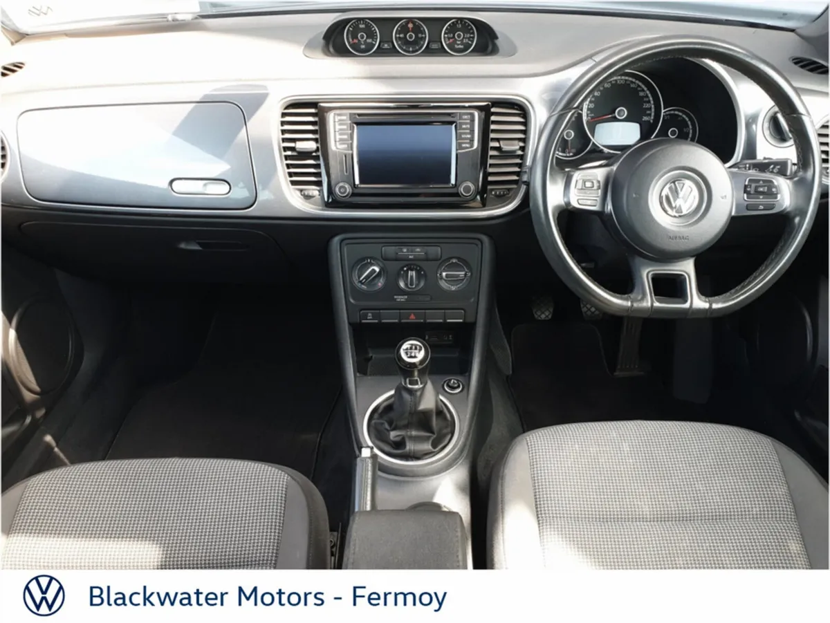 Volkswagen Beetle 1.2TSI WITH UPGRADED SPORTS PACK - Image 2