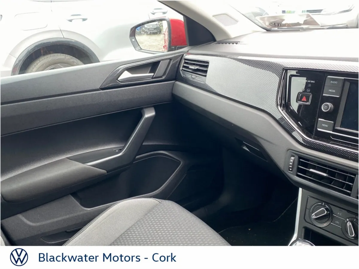 Volkswagen Polo 1.0TSI 95BHP 5DR LIFE - Image 4