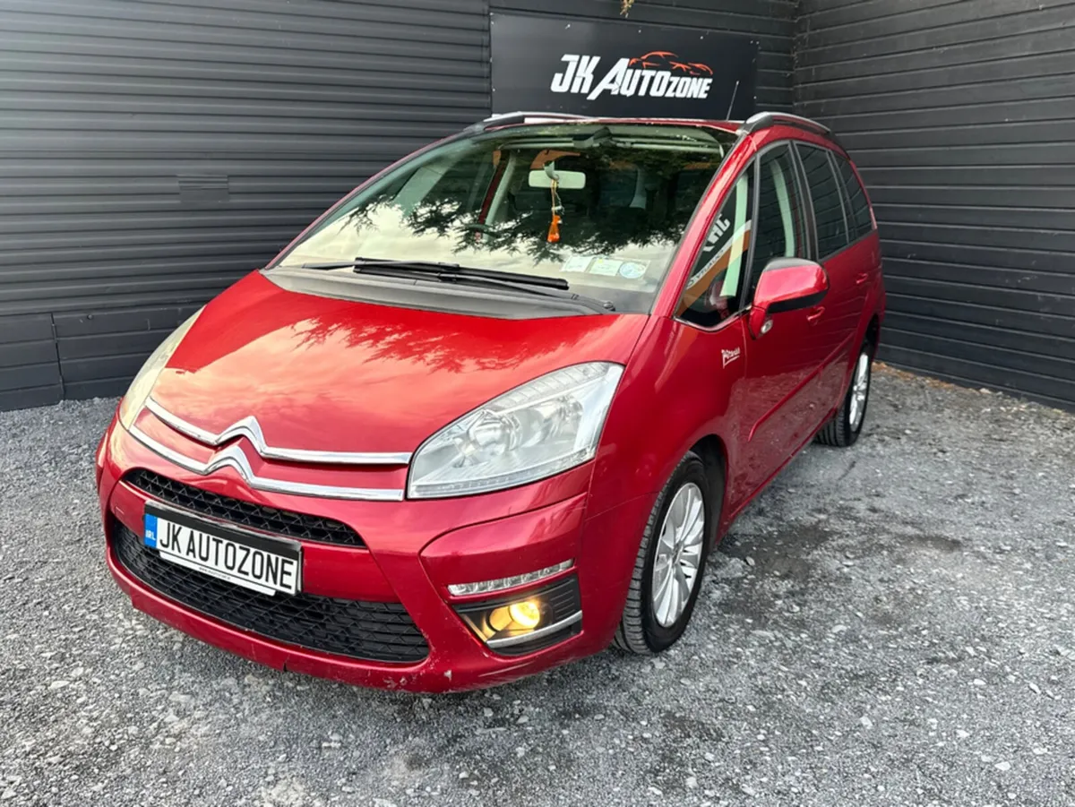 Citroen Grand C4 Picasso 1.6 E-HDI VTR+ EGS 110BHP - Image 3