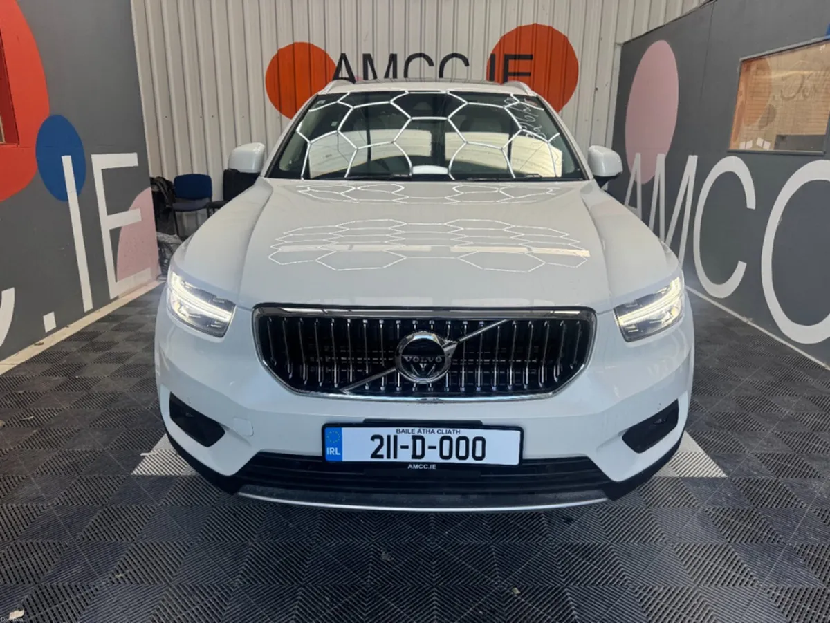 Volvo XC40 2021 VOLVO Xc40 RECHARGE PHVT5 INSCRIPT - Image 2