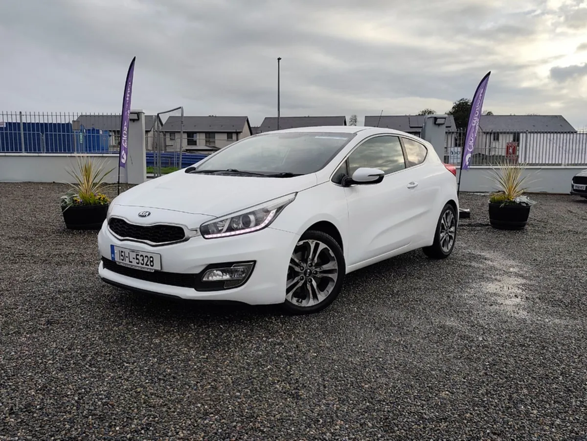 Kia ProCeed PRO CEED DIESEL 1.6 SE 126BHP 3DR - Image 4