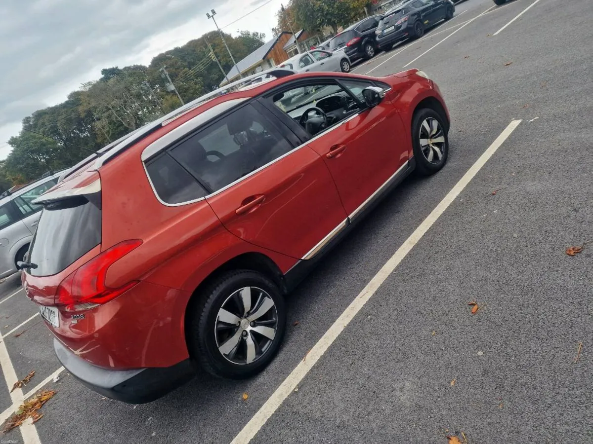 Peugeot 2008diesel manual1.6 hdi allure 2015 - Image 1