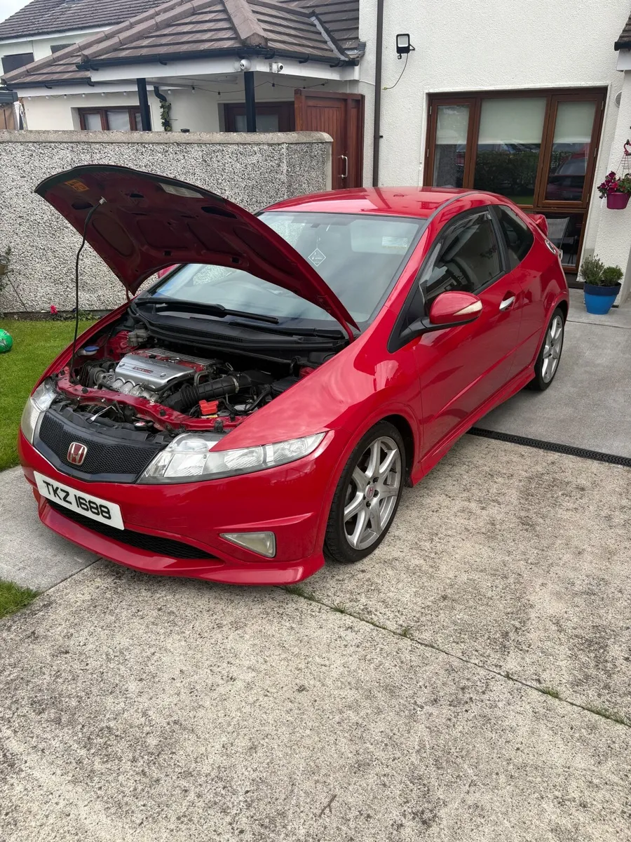 Honda Civic 2007 type r - Image 2