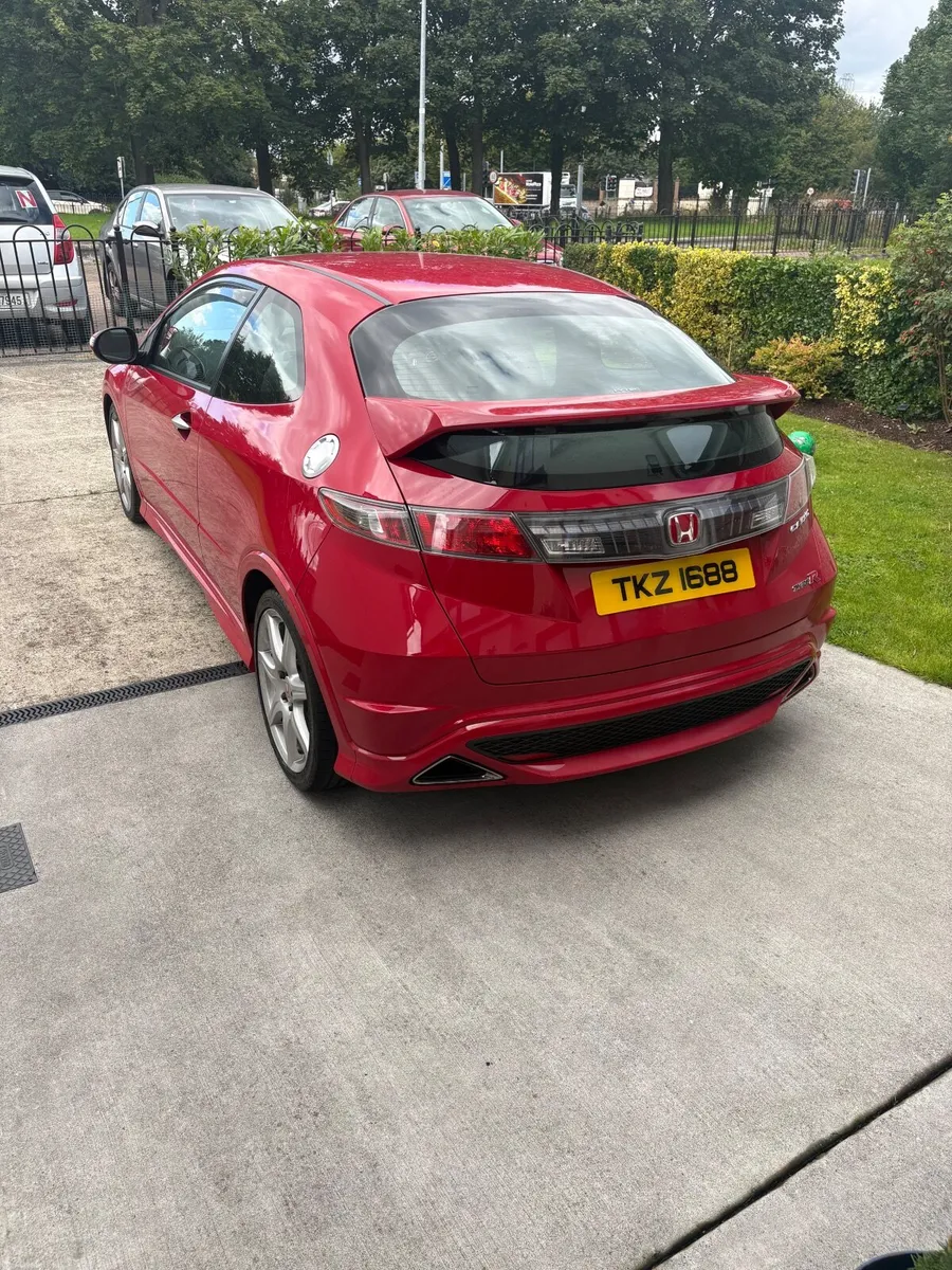 Honda Civic 2007 type r - Image 4