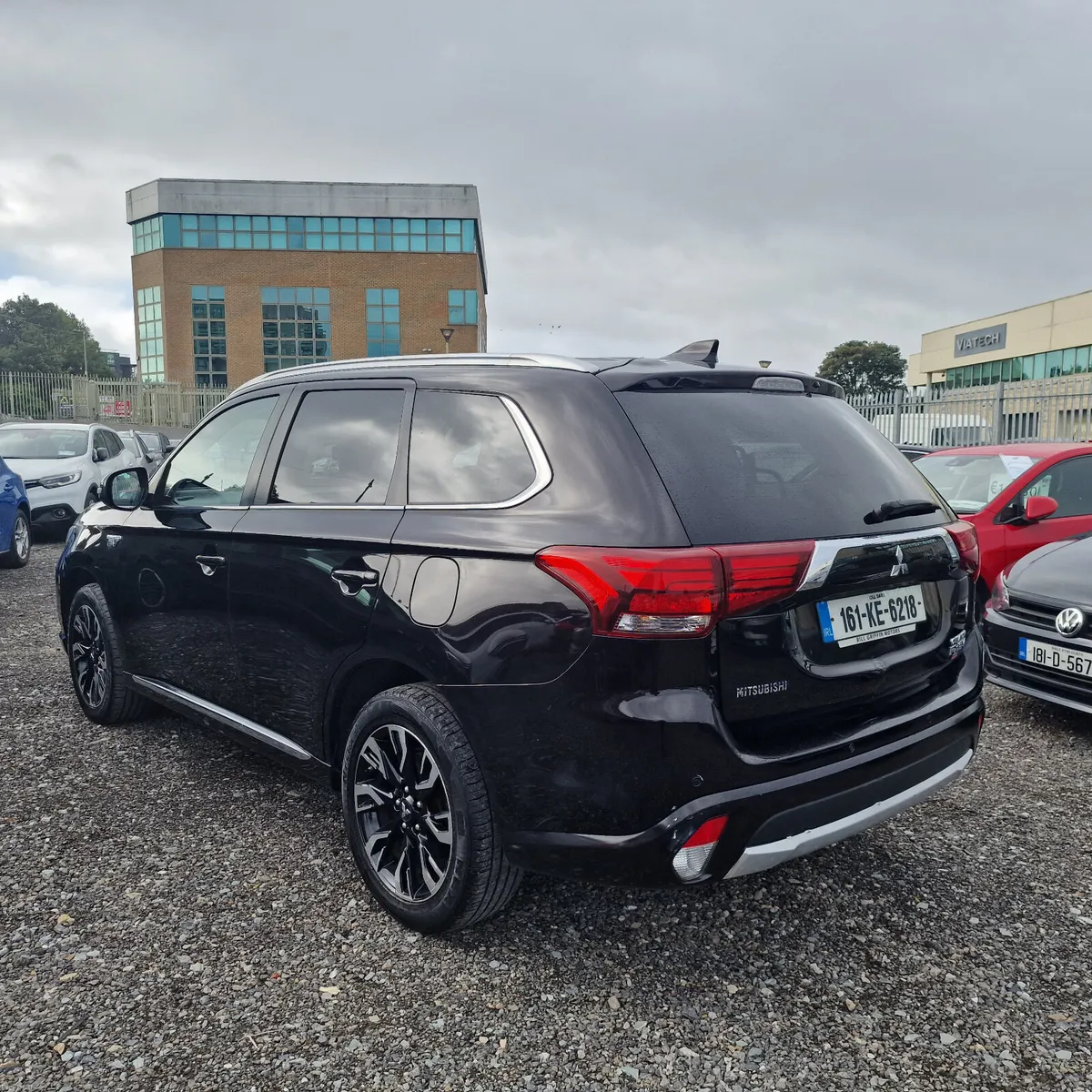 Mitsubishi Outlander PHEV 2.0L MIVEC 4WD - Image 5