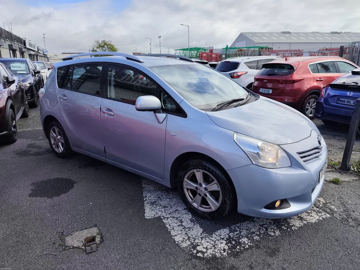 Toyota Verso 2010 - Image 3