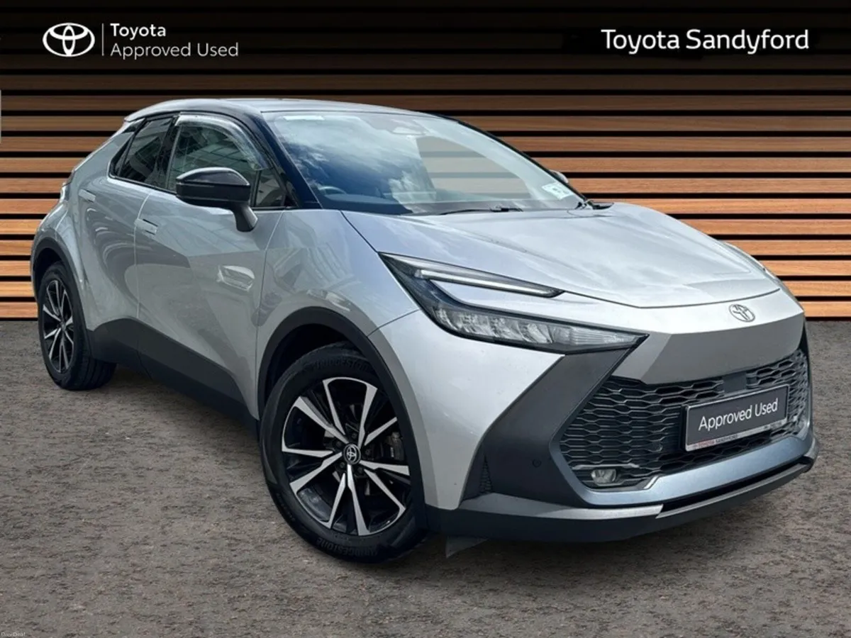 Toyota C-HR HYBRID SPORT+ // GLASS PAN ROOF // APP - Image 1