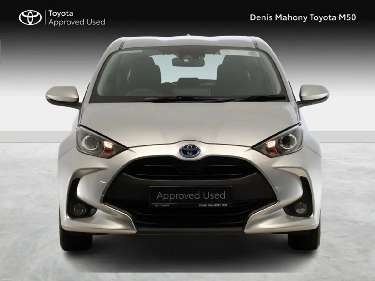Toyota Yaris Hybrid Luna - Image 5