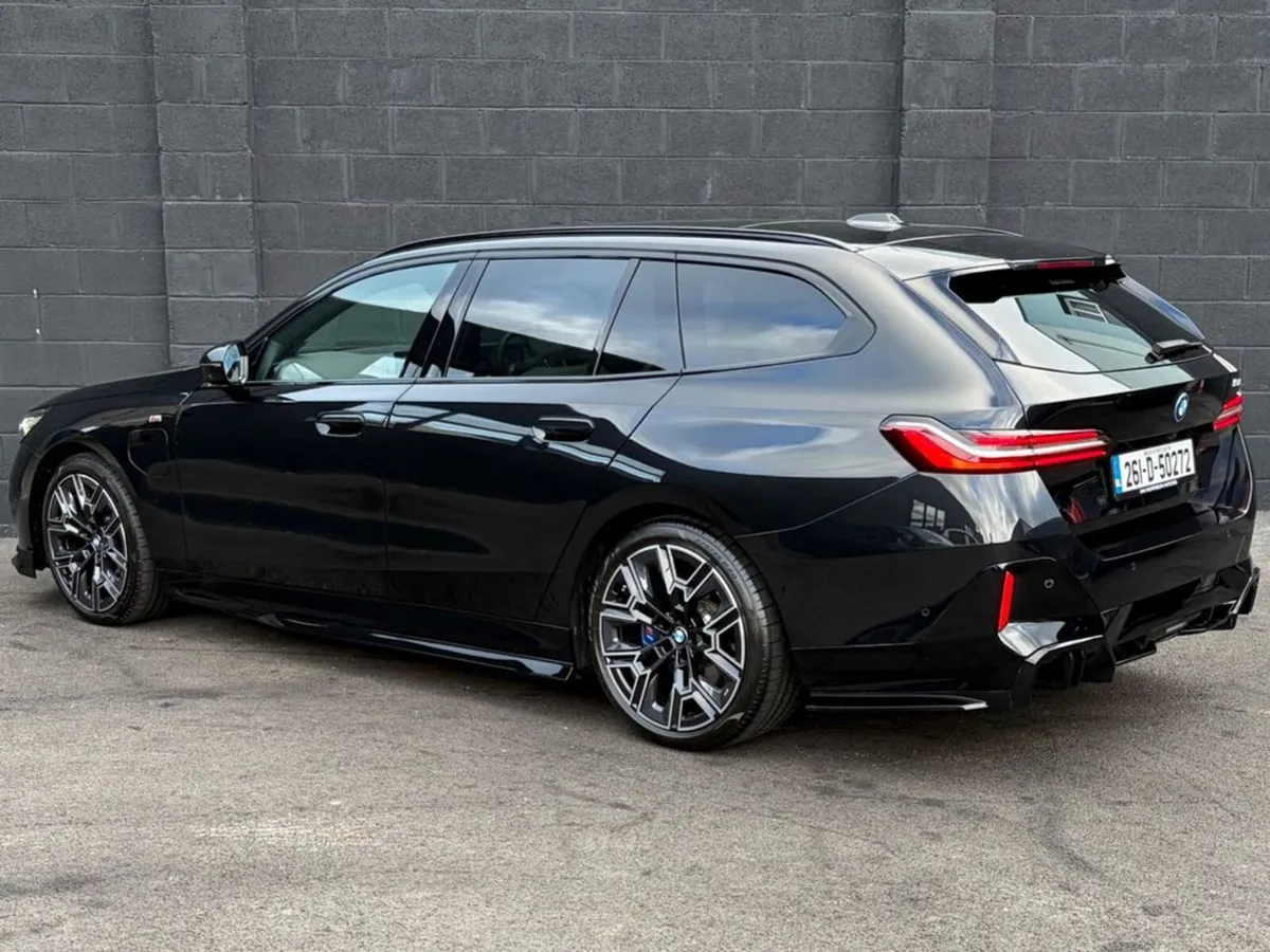 BMW 5-Series 530E G61 MSPORT TOURING 295BHP 5DR AU - Image 4