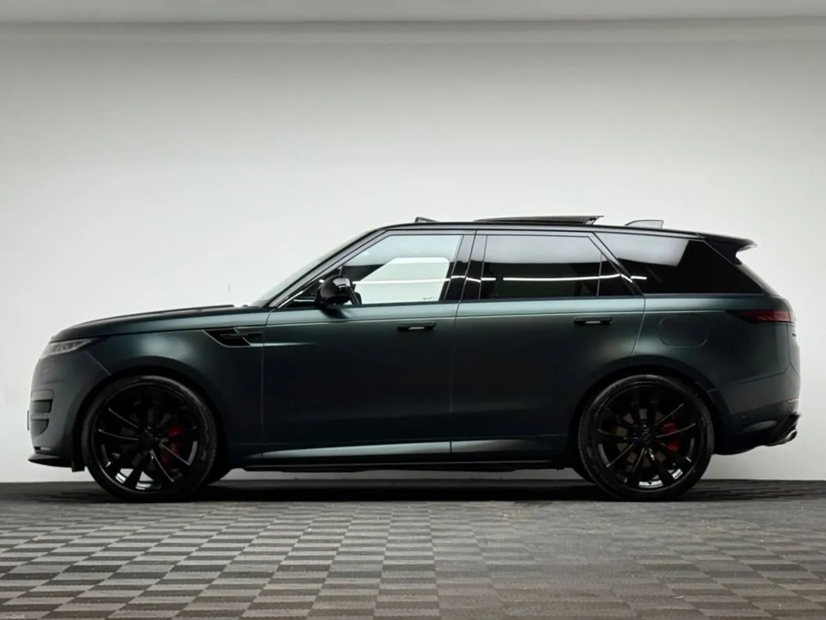 Land Rover Range Rover Sport AUTOBIOGRAPHY - Image 4