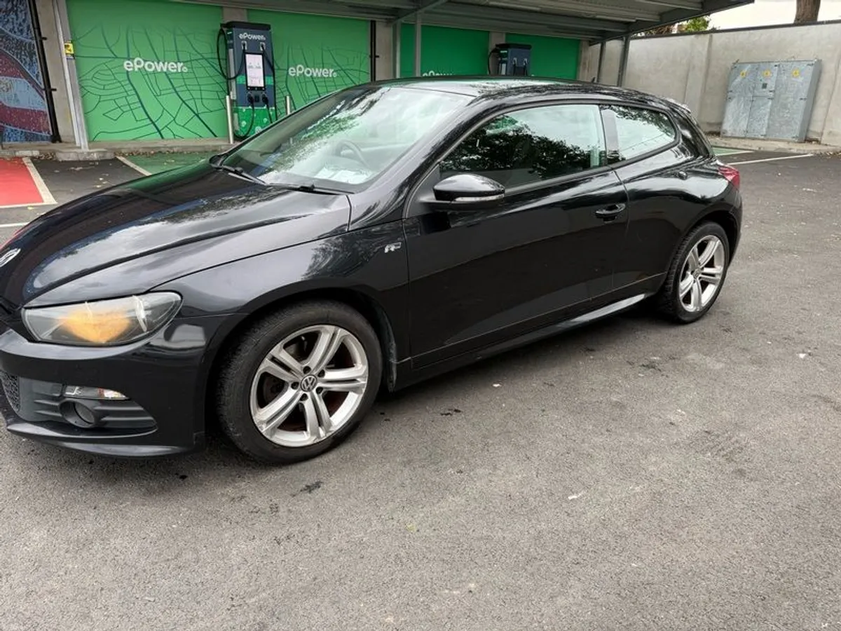 2011 Volkswagen Scirocco 2.0 TDI - Image 1
