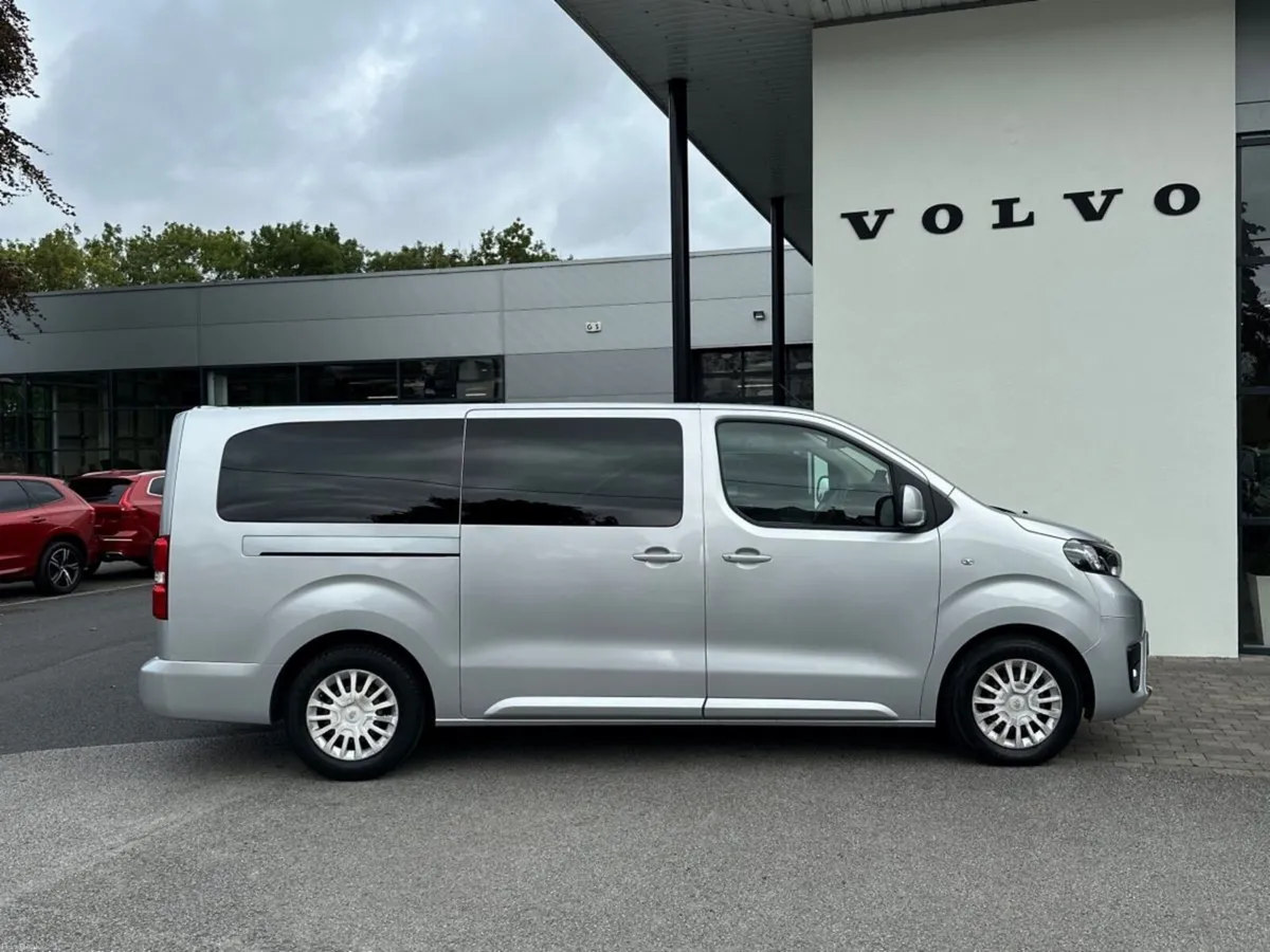 Toyota Proace 2.0 D-4D MWB Proace Verso Shuttle,## - Image 4